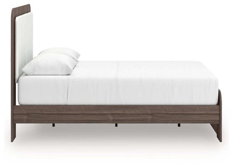Kendanport - Upholstered Bedroom Set