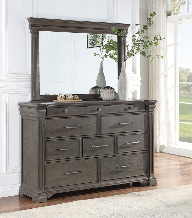 B067 - Bedroom Set