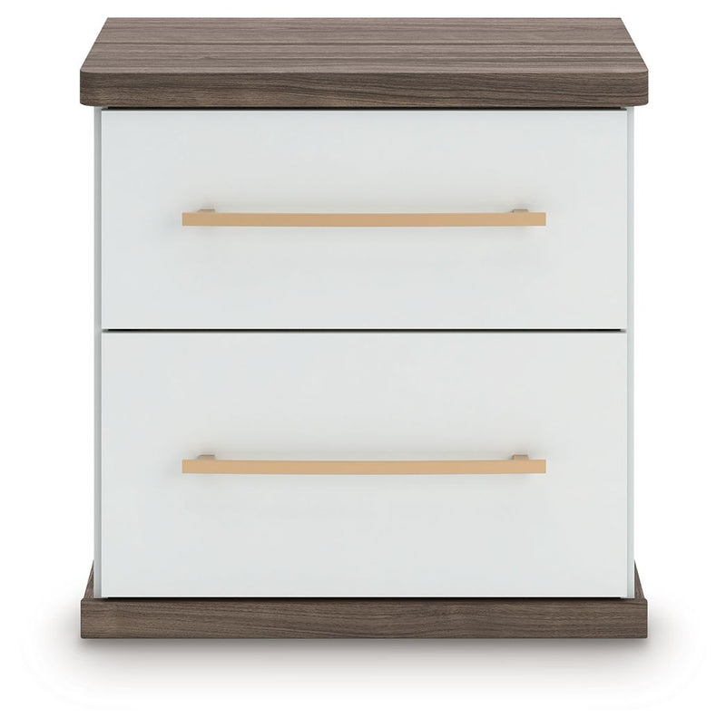 Kendanport - 3 Pc. - Dresser And 2 Nightstands - Brown / White