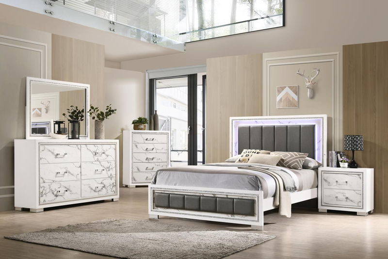 B305 - Dresser - White
