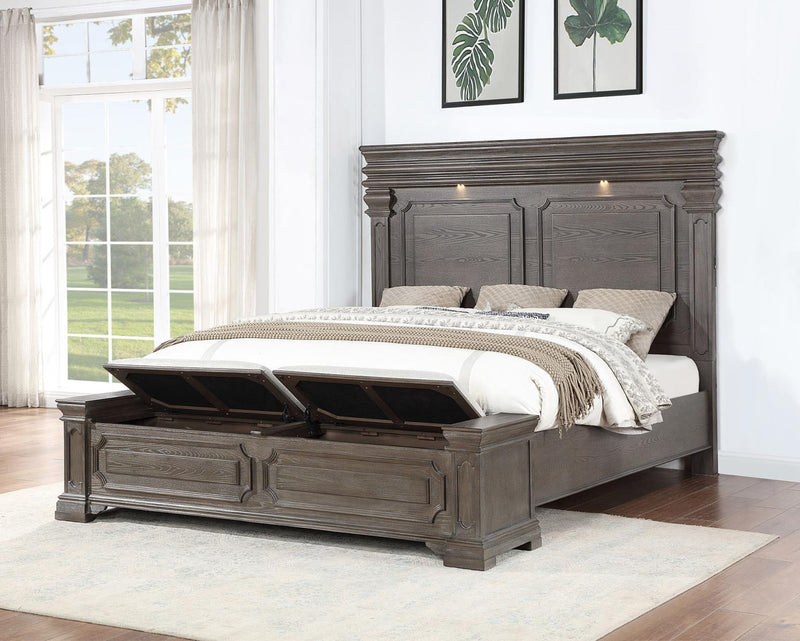 B067 - Bedroom Set