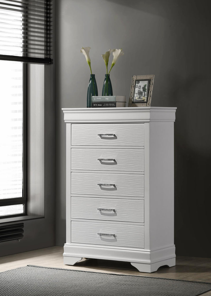 B396 - Chest - White