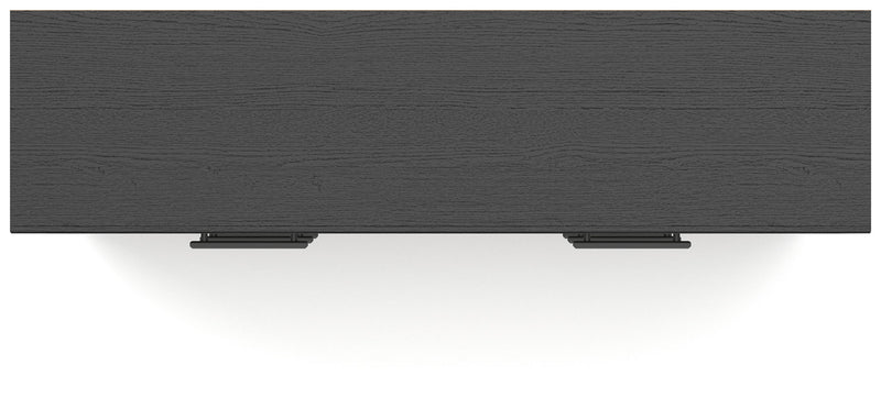 Broachmyn - Panel Bedroom Set