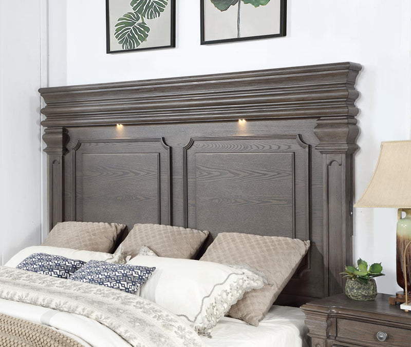 B067 - Bedroom Set