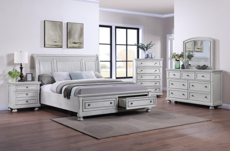B071 - Chest - White