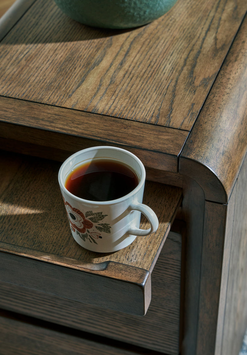 Jensworth - Accent Table - Brown