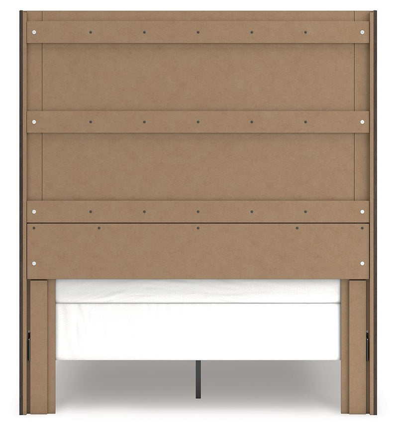 Fraluna - Panel Bedroom Set