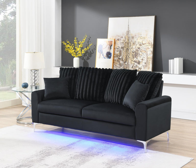 U480 - Sofa & Loveseat - Black