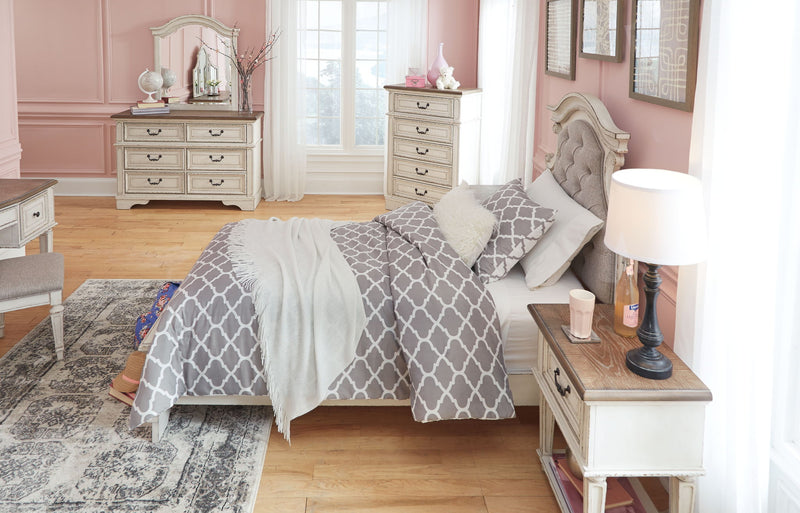 Realyn - Twin UPH Panel Headboard - Chipped White