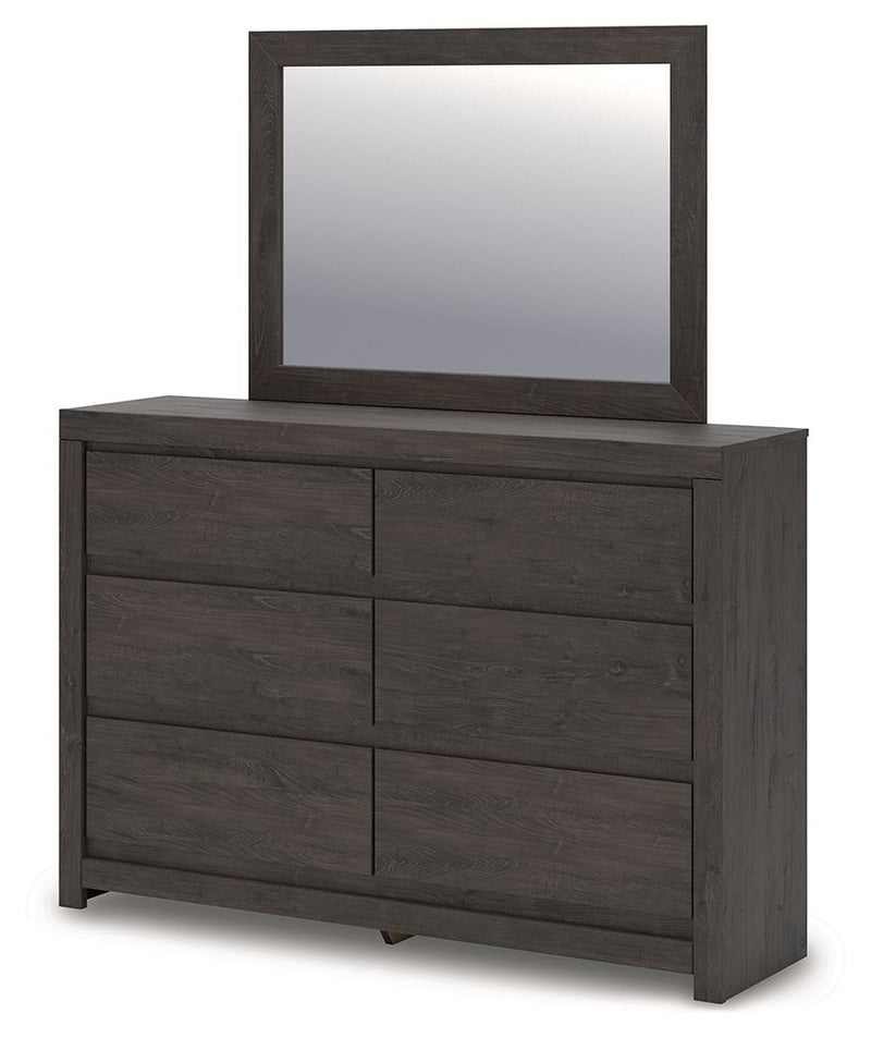 Fraluna - Panel Bedroom Set